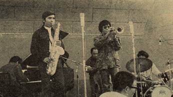 ʐ^, , , O[v ܂܂Ă摜

Iɐꂽ