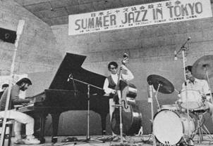 Âs@̔ʐ^

x̐xŎIɐꂽ